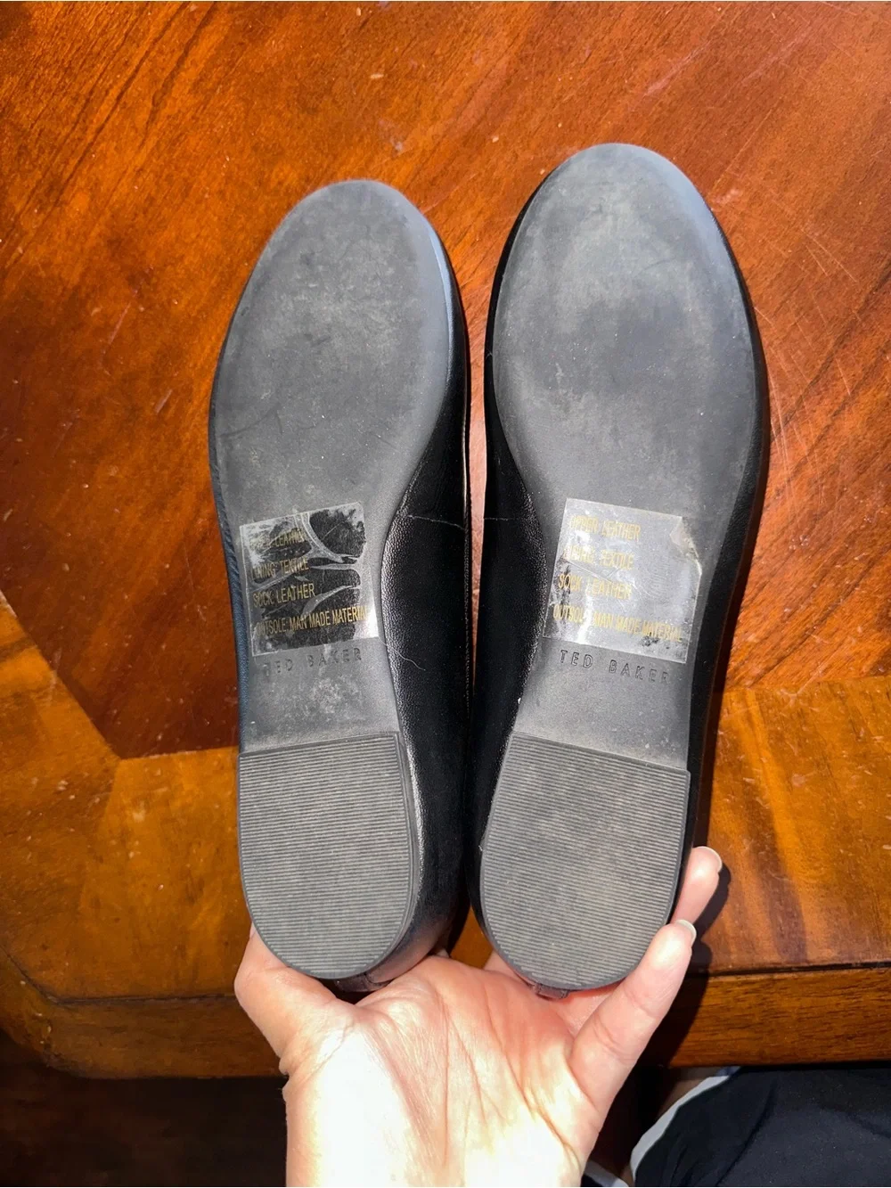 Ted Baker Black Bow Trim Ballet Flats (LIKE NEW) minimal ware (without box)